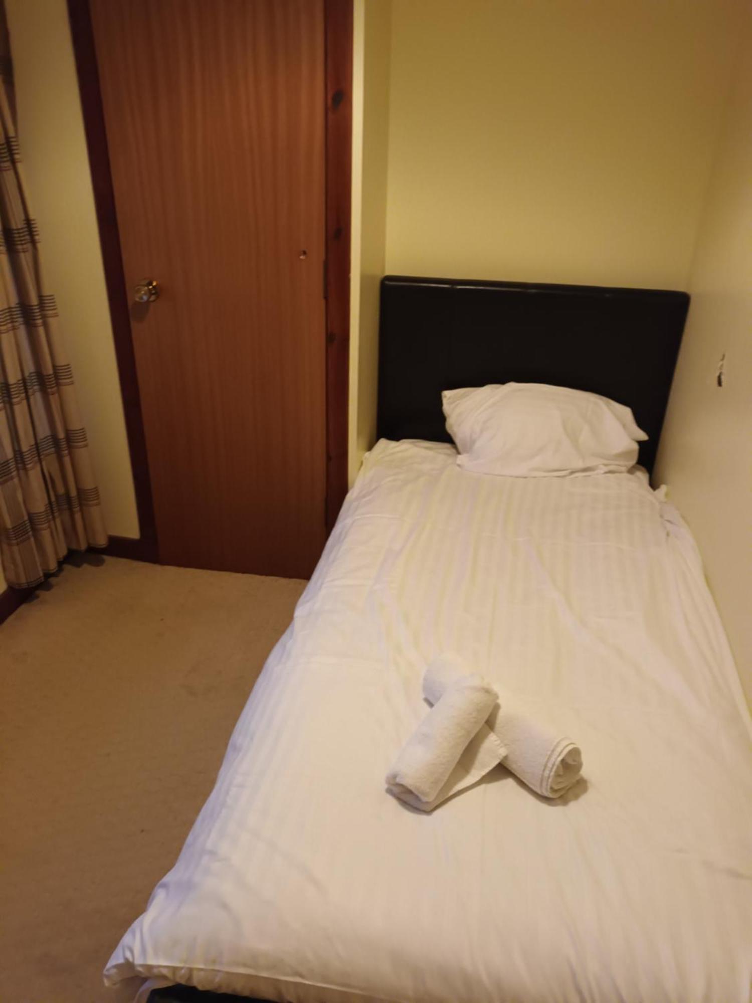 סטונהייבן Queens Hotel מראה חיצוני תמונה